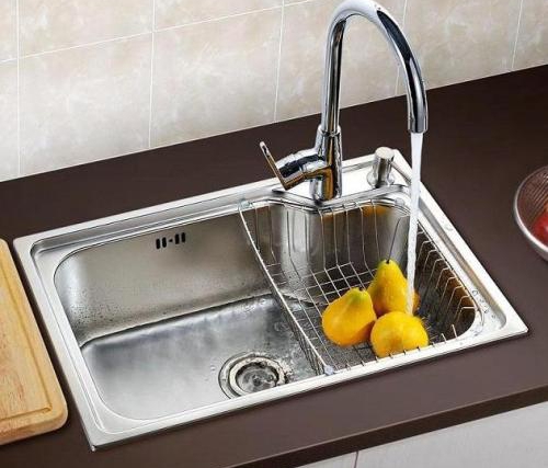 深圳厨房水槽装修设计，单槽还是双槽更方便？