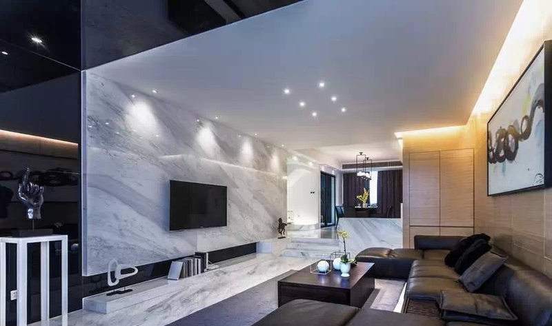 深圳客厅室内装修设计想弄一个好看的电视背景墙？先要注意这几点